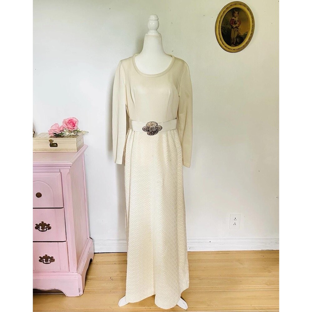 Vintage 1970s Maxi Gown Prairie Dress Statement Belt Chevron Pointelle Knit 30 w